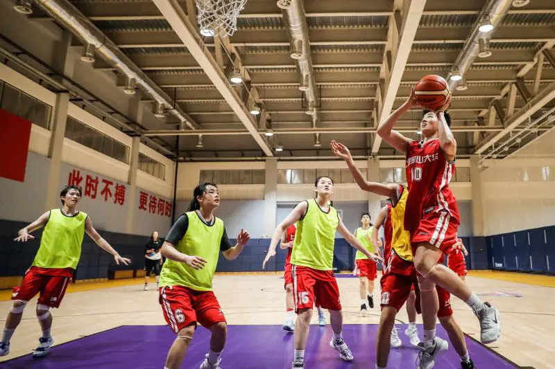 篮球战术训练分解法图解大全_0
